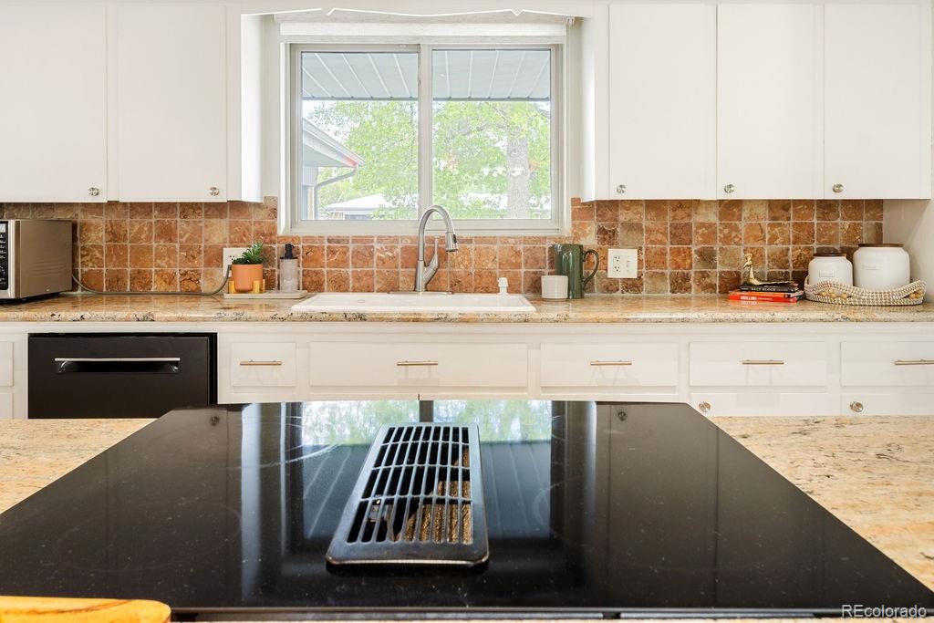 3110 Ward Court Wheat Ridge, CO 80215 - Photo 12 of 50 Gallery Image 12