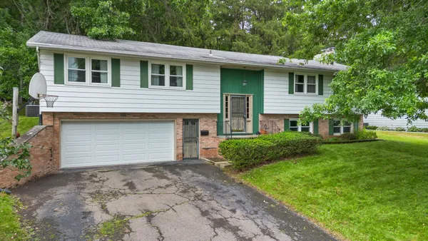 $299,000 | 708 Monterey Drive, Endicott, NY 13760