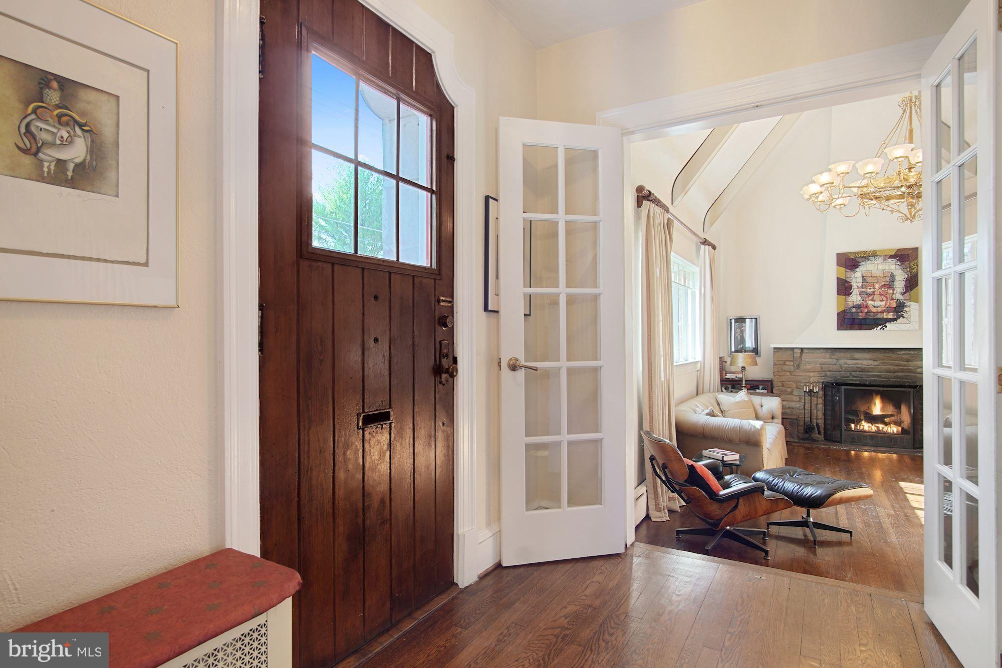 7801 Custer Road Bethesda, MD 20814 - Photo 12 of 40