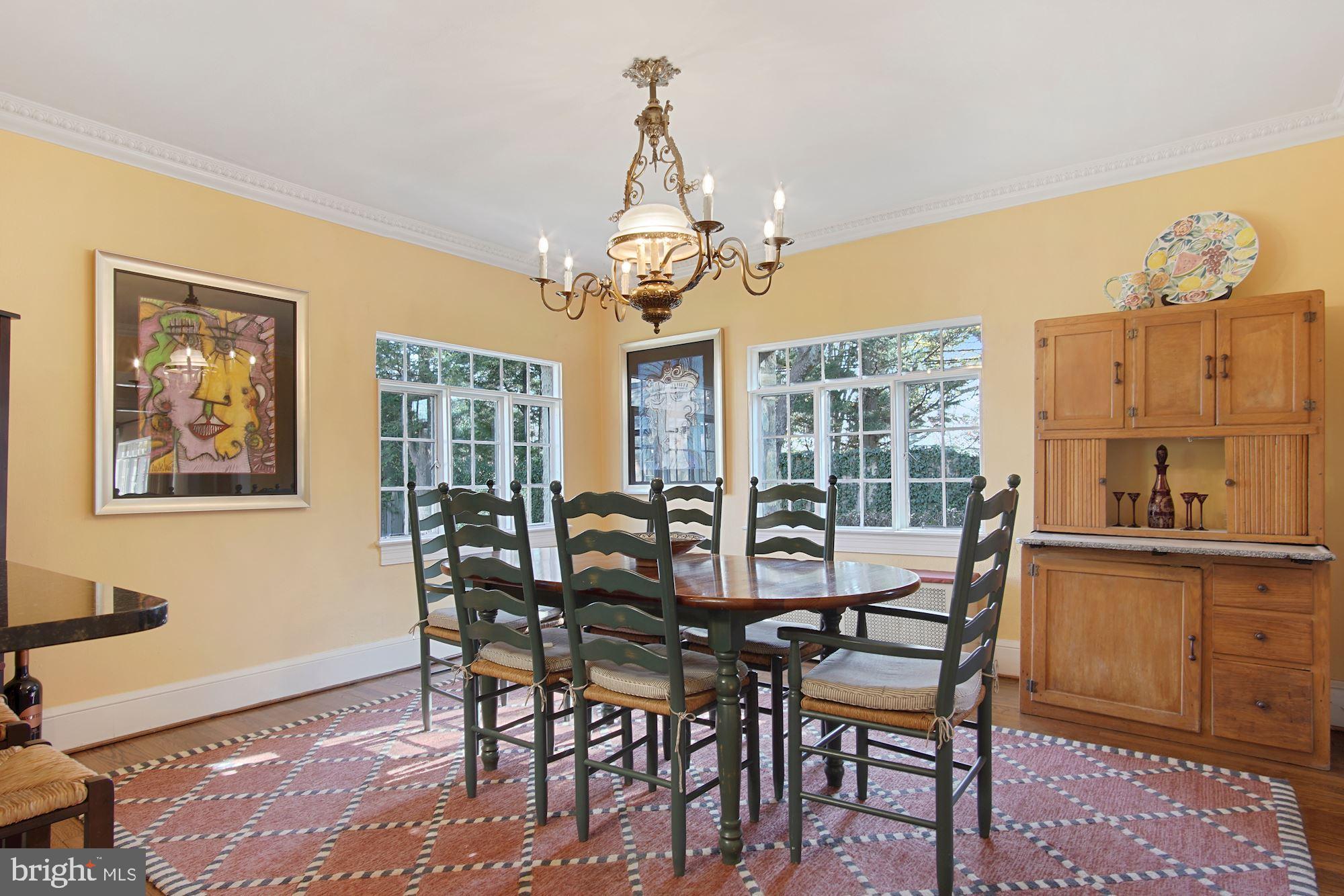 7801 Custer Road Bethesda, MD 20814 - Photo 18 of 40