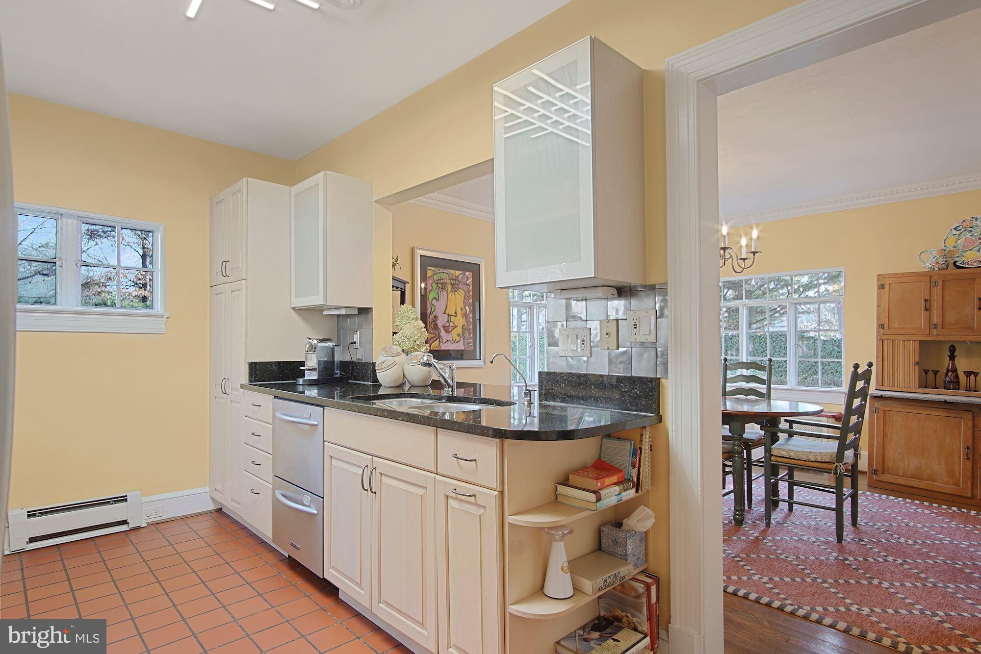 7801 Custer Road Bethesda, MD 20814 - Photo 19 of 40