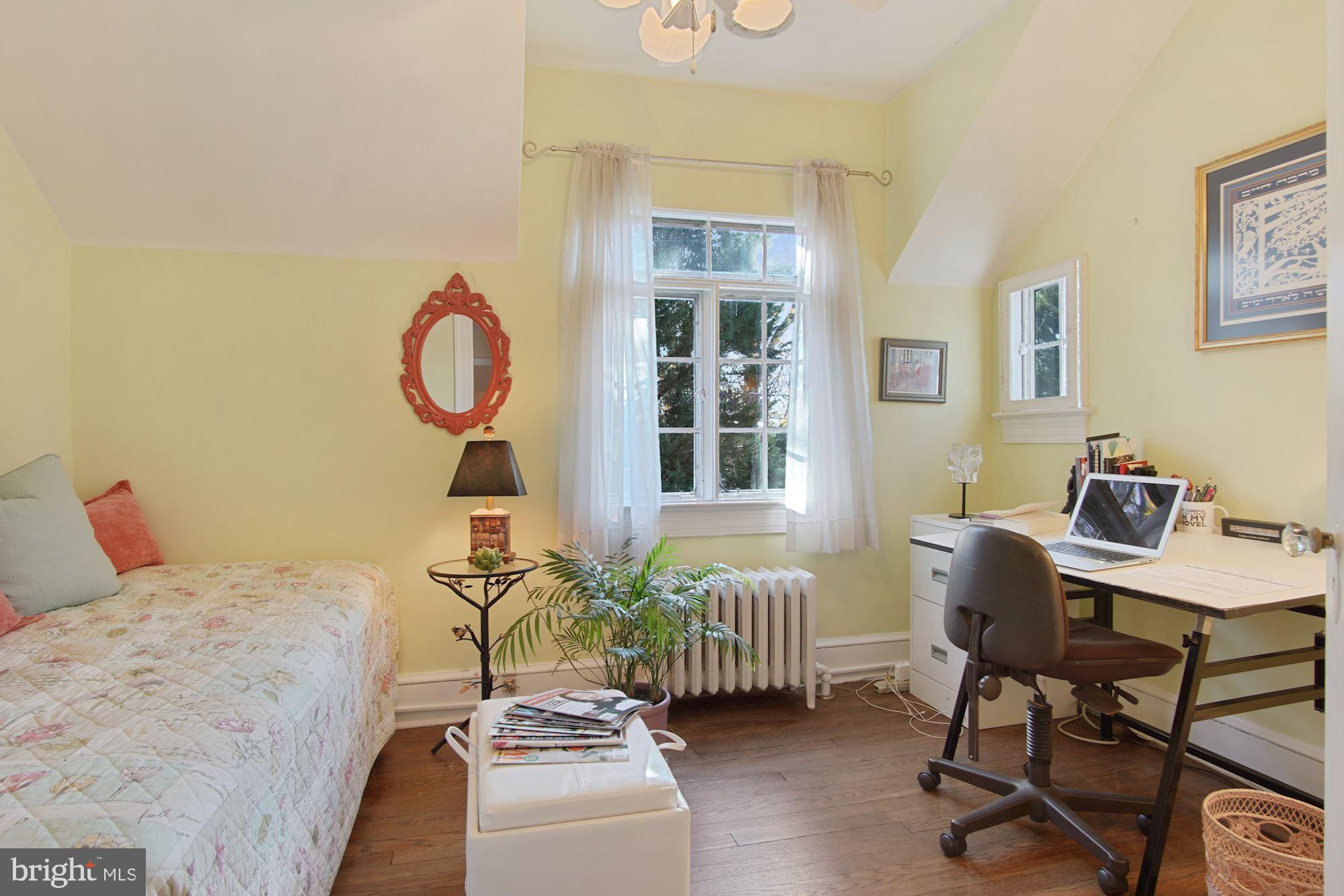 7801 Custer Road Bethesda, MD 20814 - Photo 24 of 40