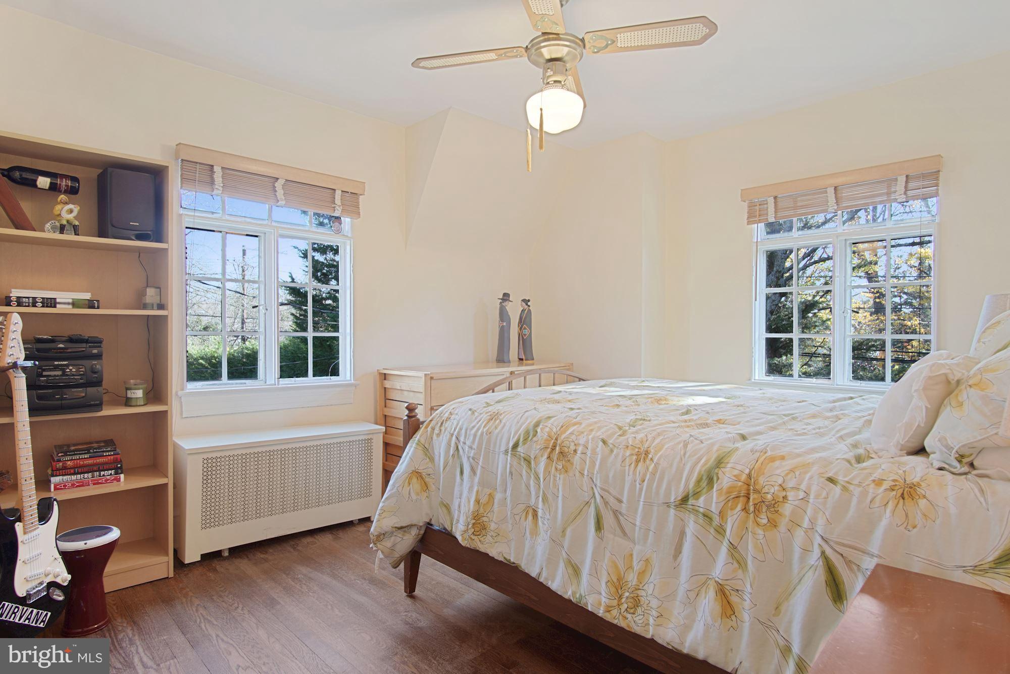 7801 Custer Road Bethesda, MD 20814 - Photo 25 of 40