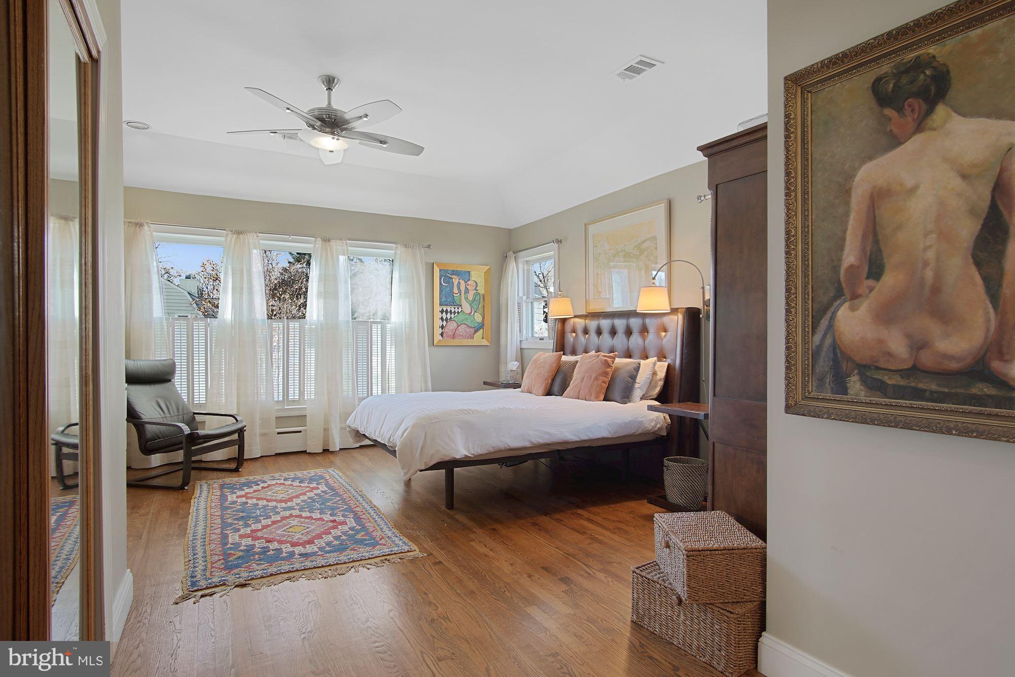 7801 Custer Road Bethesda, MD 20814 - Photo 29 of 40