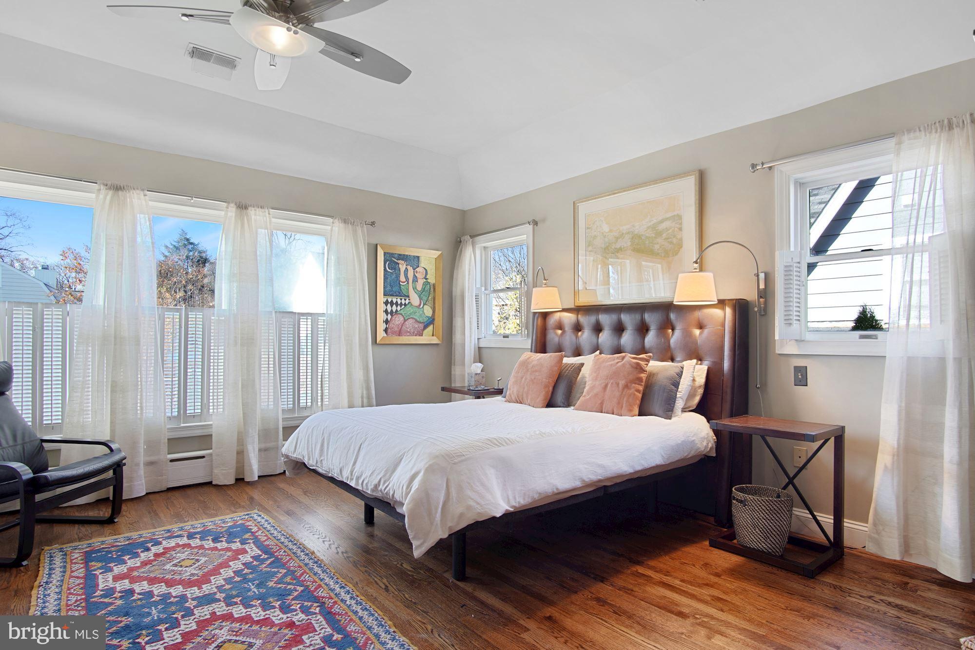 7801 Custer Road Bethesda, MD 20814 - Photo 30 of 40