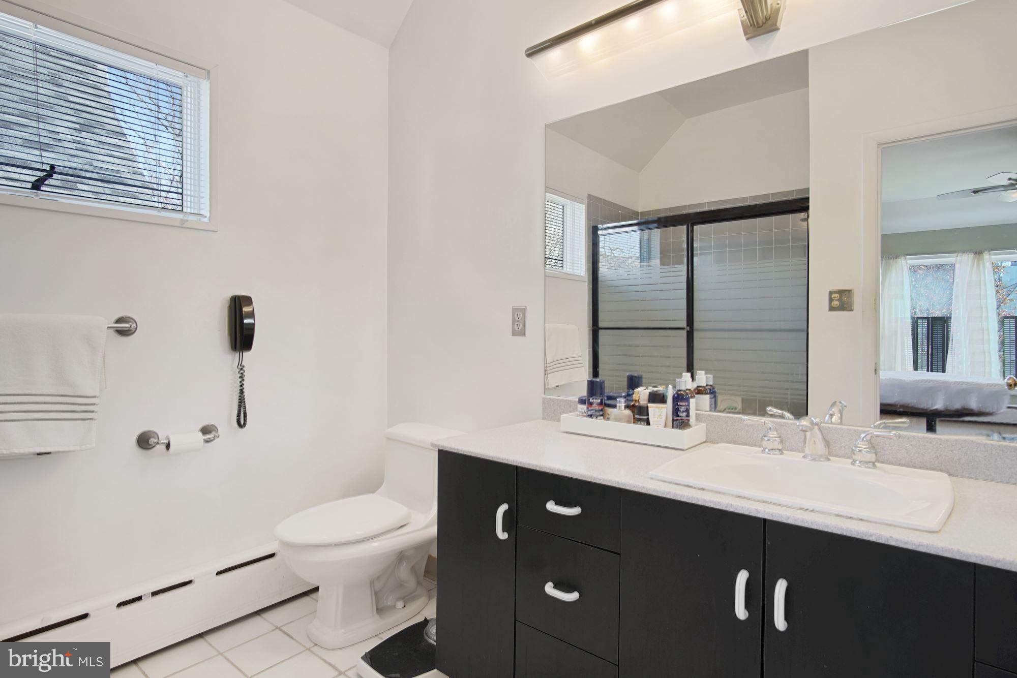 7801 Custer Road Bethesda, MD 20814 - Photo 32 of 40