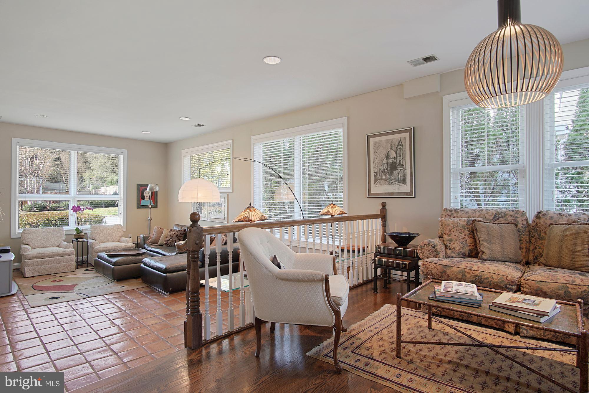 7801 Custer Road Bethesda, MD 20814 - Photo 7 of 40