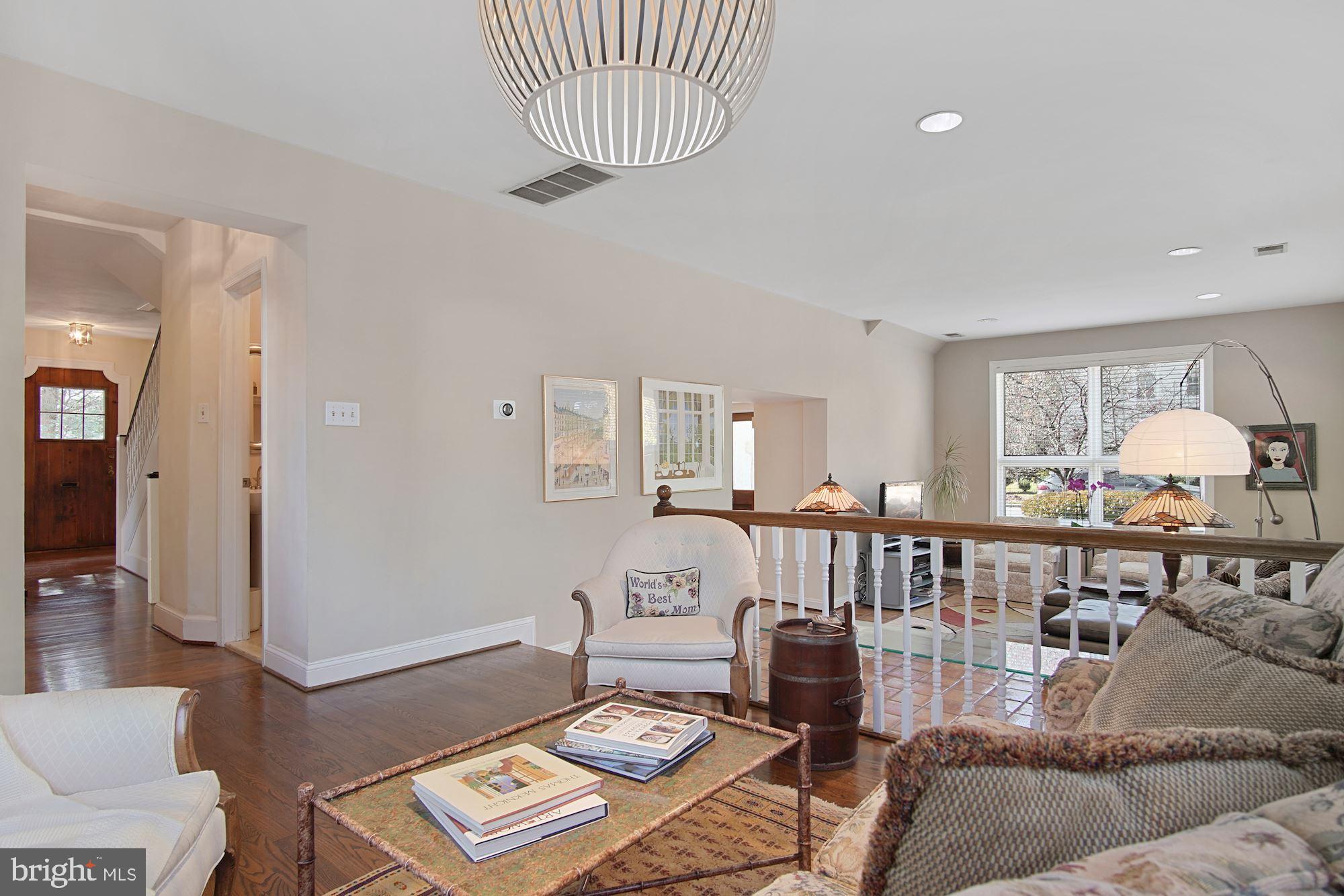 7801 Custer Road Bethesda, MD 20814 - Photo 9 of 40