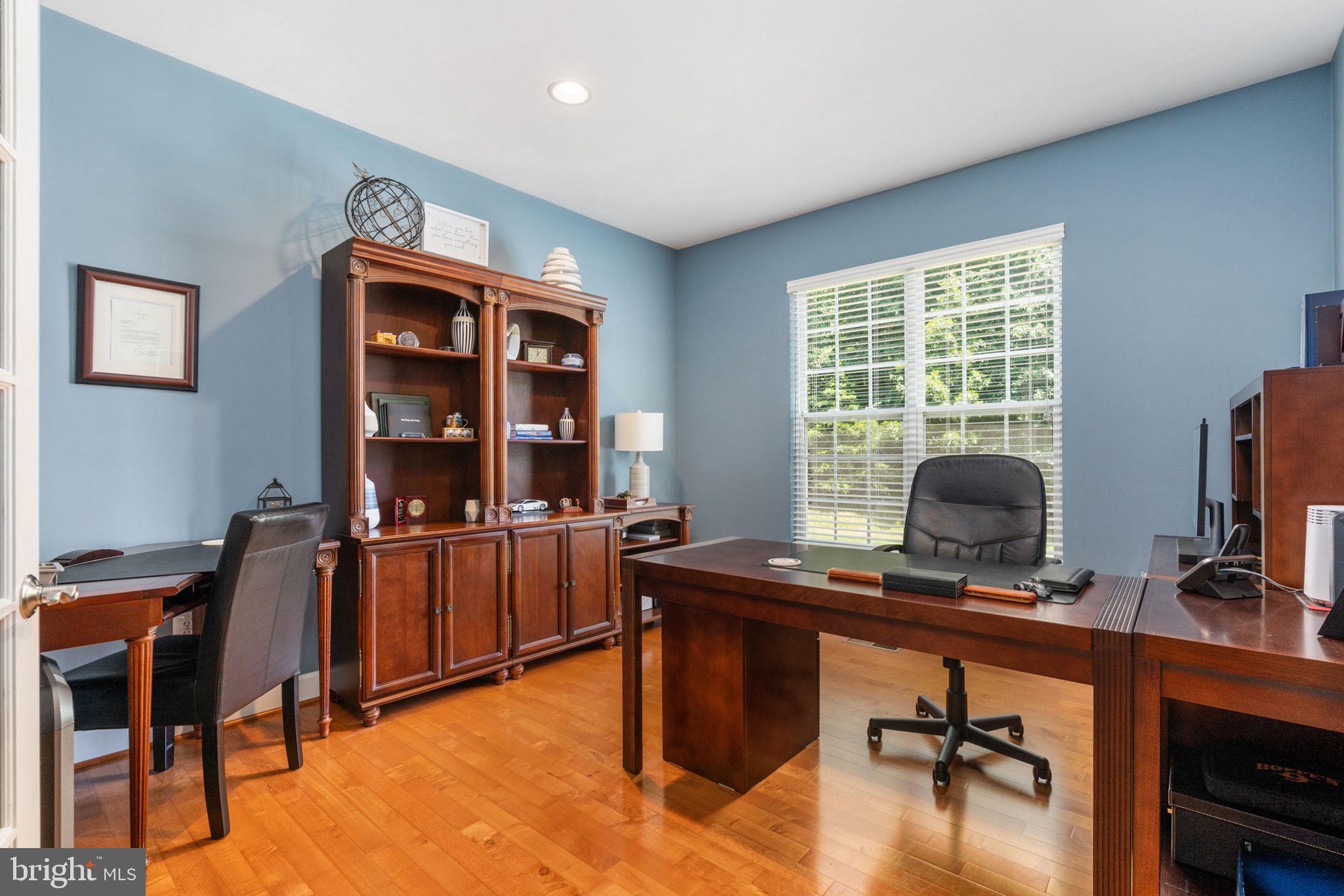 16301 Sandy Ridge Court Woodbridge, VA 22191 - Photo 16 of 94 Gallery Image 16
