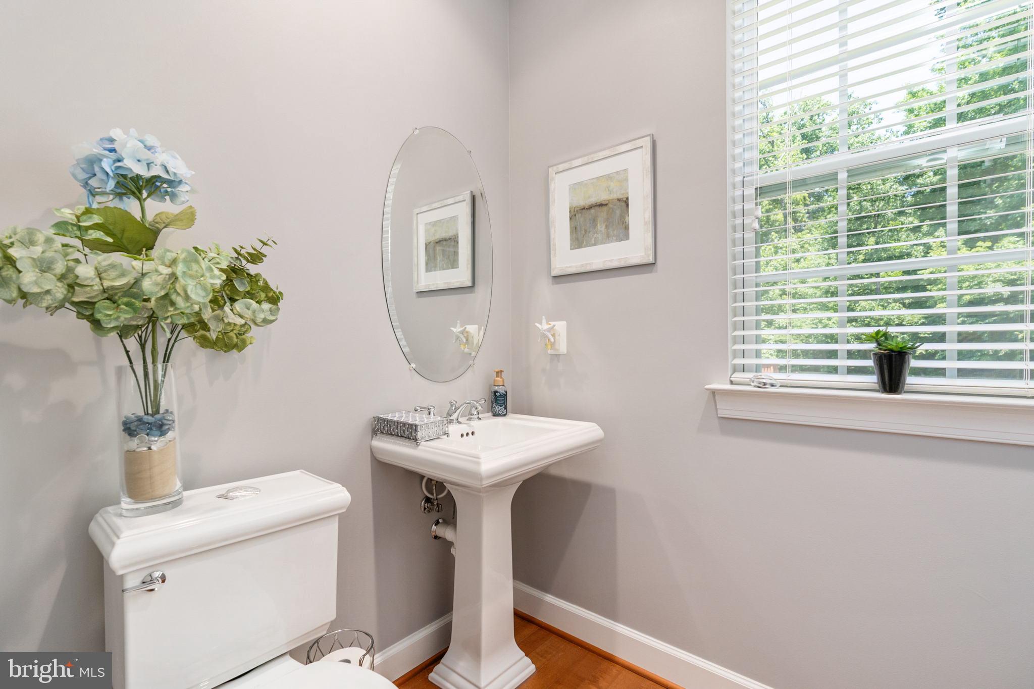 16301 Sandy Ridge Court Woodbridge, VA 22191 - Photo 19 of 94 Gallery Image 19