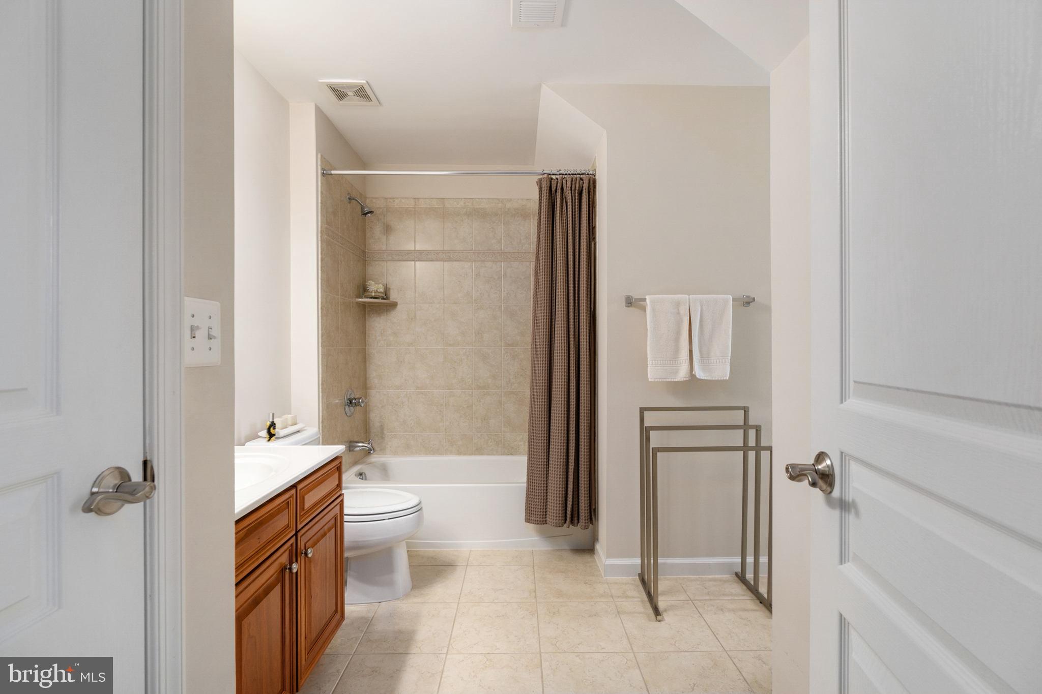 16301 Sandy Ridge Court Woodbridge, VA 22191 - Photo 45 of 94 Gallery Image 45