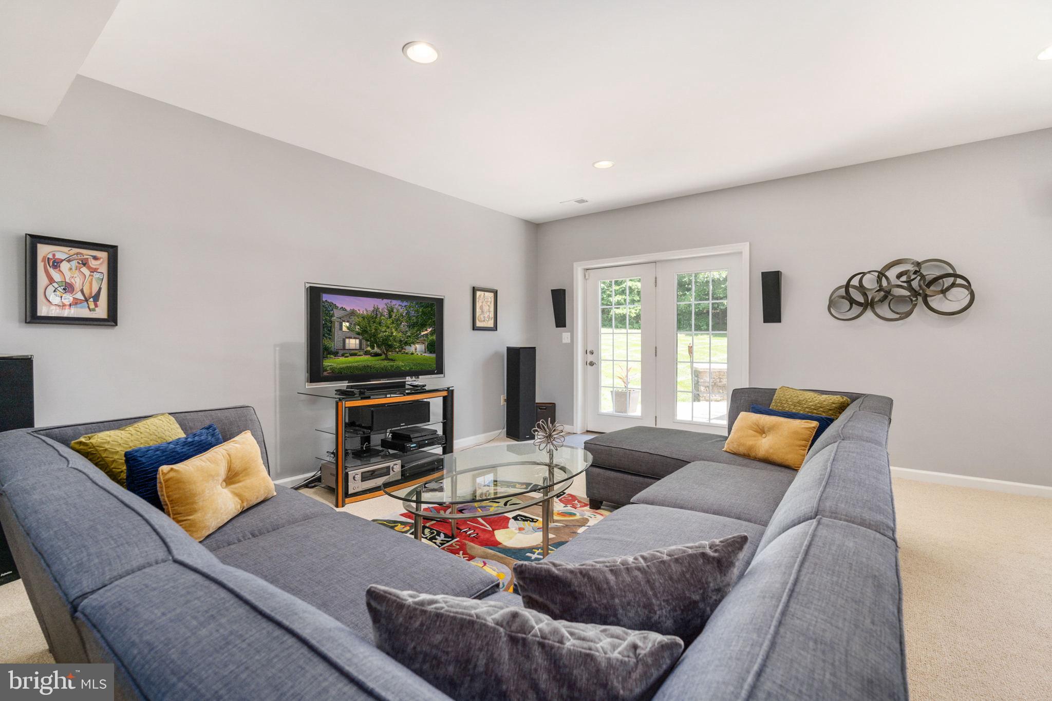 16301 Sandy Ridge Court Woodbridge, VA 22191 - Photo 63 of 94 Gallery Image 63