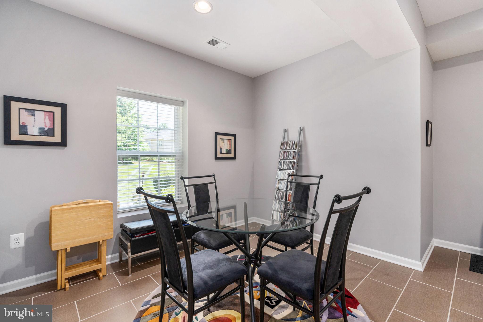 16301 Sandy Ridge Court Woodbridge, VA 22191 - Photo 70 of 94 Gallery Image 70