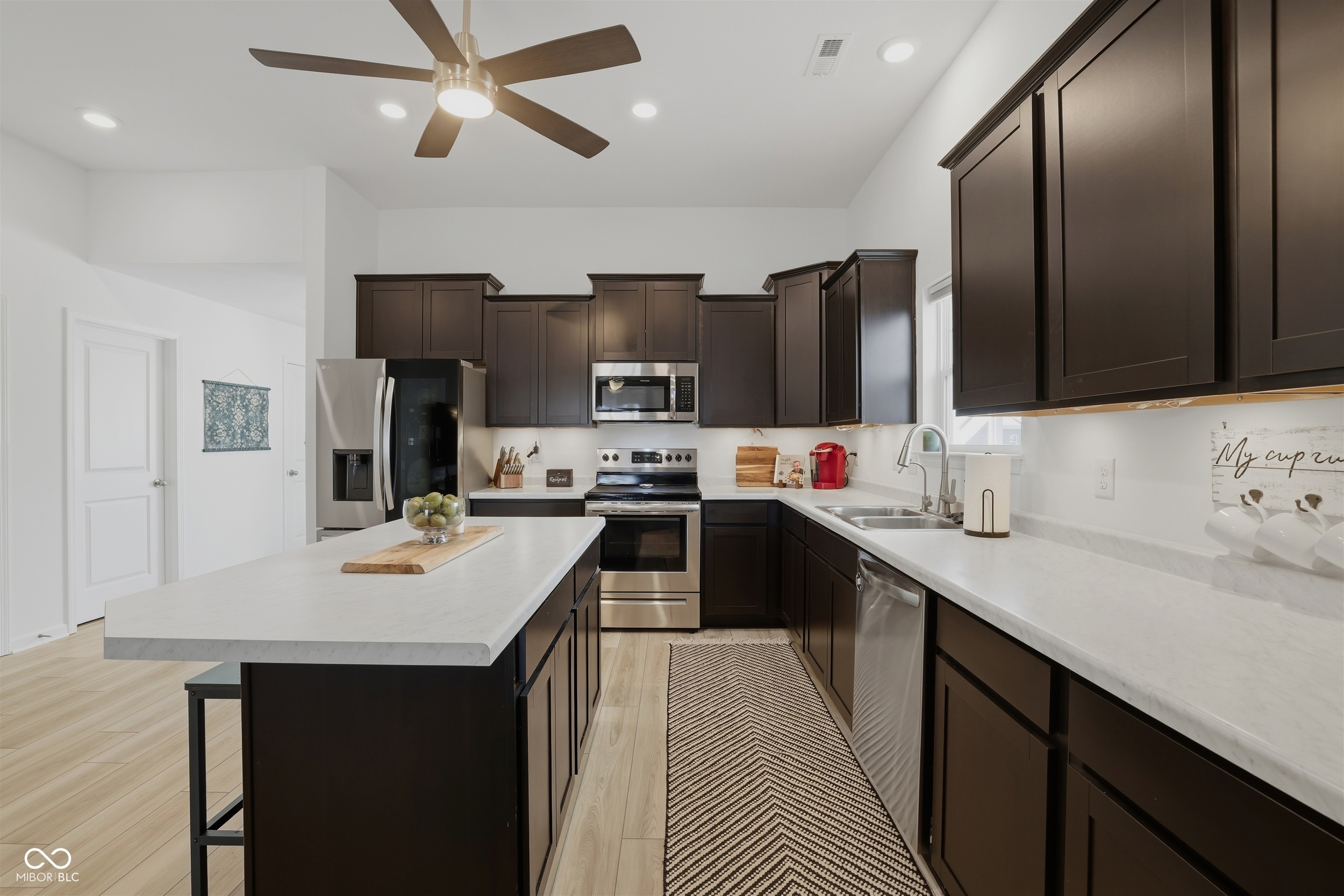 502 Persimmon Pass Lapel, IN 46051 - Photo 10 of 41