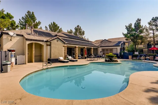 $1,600 | 555 East Silverado Ranch Boulevard, Unit 2012, Las Vegas, NV 89183