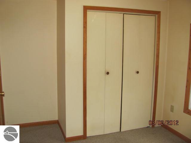 14240 Winters Road Kewadin, MI 49648 - Photo 19 of 25 1734116-18.JPG
