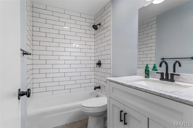 $414,900 | 105 Timka Drive, Ballwin, MO 63011