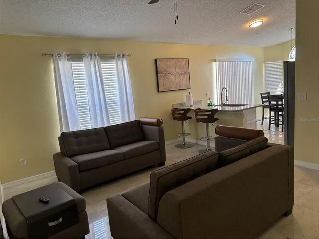 $2,250 | 5133 Luna Negra Drive, Orlando, FL 32811