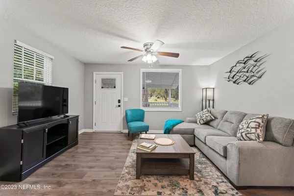 $1,500 | 1905 Niblick Drive, Jacksonville, FL 32210