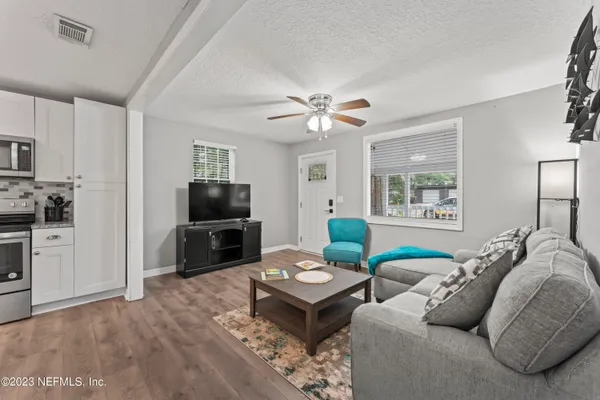 $1,500 | 1905 Niblick Drive, Jacksonville, FL 32210