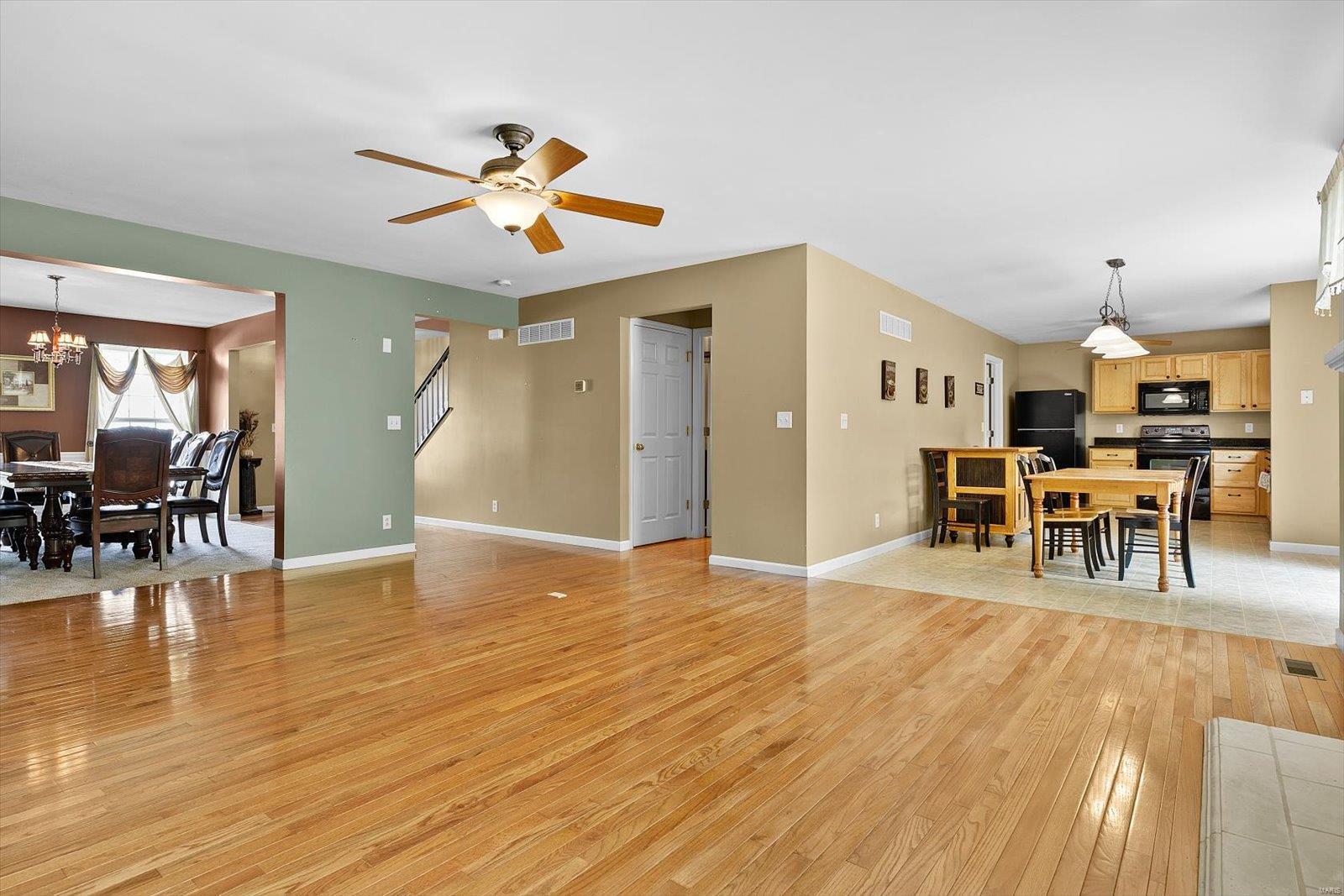 3434 Caton Run Crossing Shiloh, IL 62221 - Photo 8 of 43 Gallery Image 8