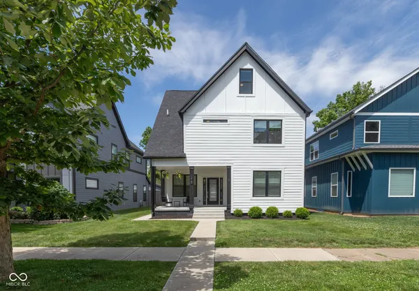 $495,000 | 2740 Guilford Avenue, Indianapolis, IN 46205