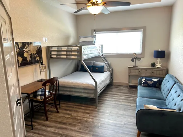 $3,495 | 25024 Sausalito Drive, Galveston, TX 77554