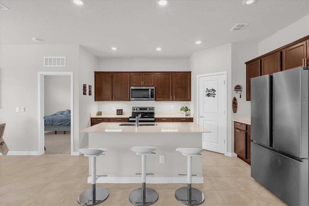 9491 Southwest 52nd Loop Ocala, FL 34481 - Photo 14 of 41