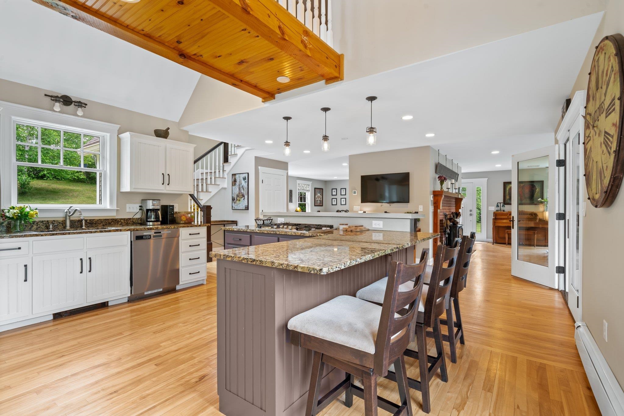 91 Mast Road Lee, NH 03861 - Photo 3 of 40 Gallery Image 3