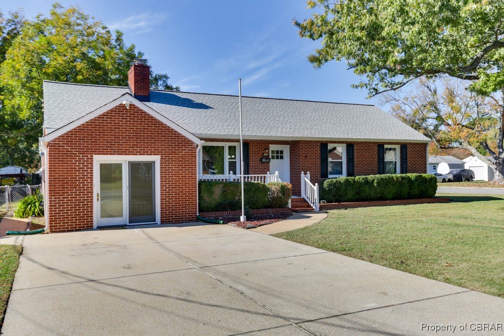 379 Whealton Road Hampton, VA 23605 - Photo 3 of 39 Gallery Image 3