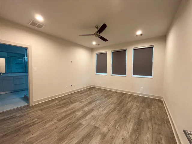 $2,300 | 4402 Bora Bora Lane, Houston, TX 77045