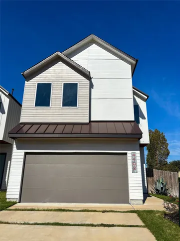 $2,300 | 4402 Bora Bora Lane, Houston, TX 77045