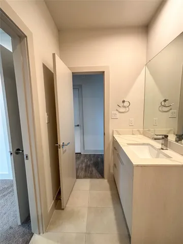 $2,300 | 4402 Bora Bora Lane, Houston, TX 77045