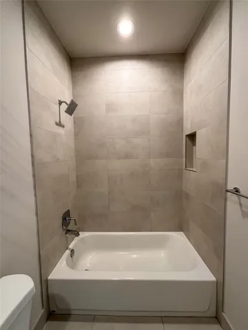 $2,300 | 4402 Bora Bora Lane, Houston, TX 77045