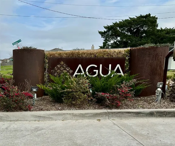 $2,300 | 4402 Bora Bora Lane, Houston, TX 77045