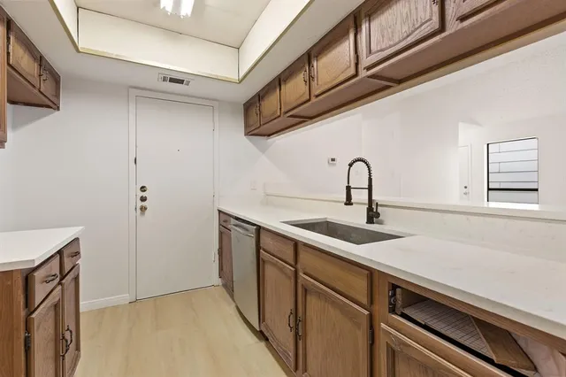 $265,000 | 2853 Capella Circle, Garland, TX 75044