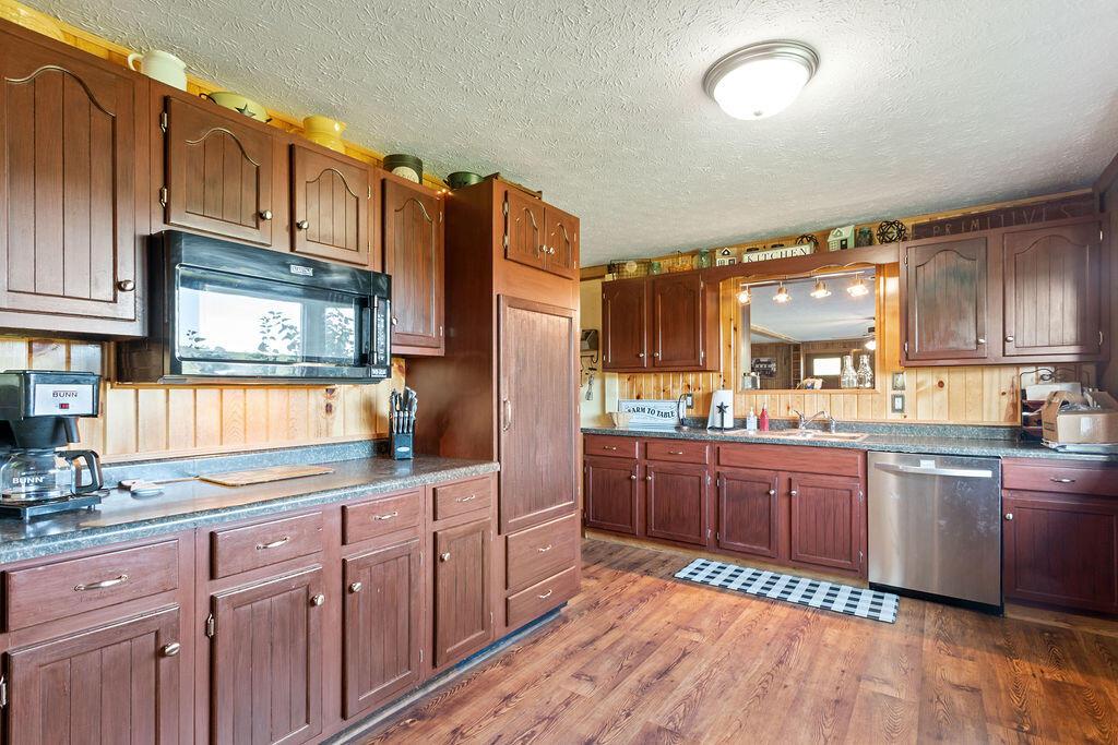 2572 Rozelle Creek Road Chillicothe, OH 45601 - Photo 6 of 29 7G5A7185
