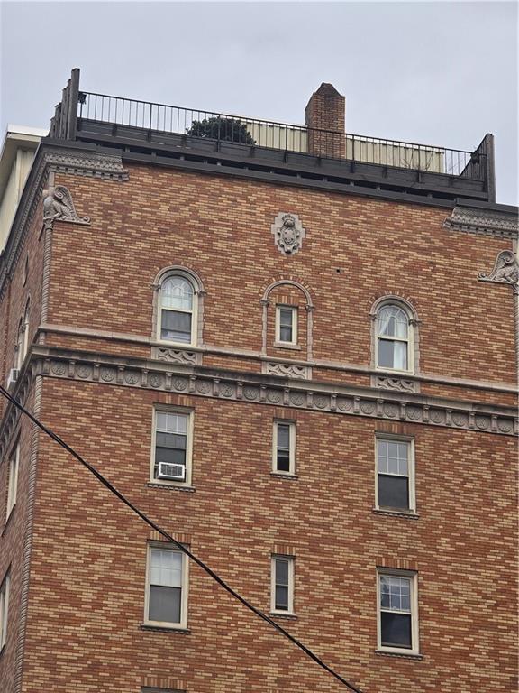 144 North Dithridge Street, Unit 1 Pittsburgh, PA 15213 - Photo 5 of 8 Your own private outside space