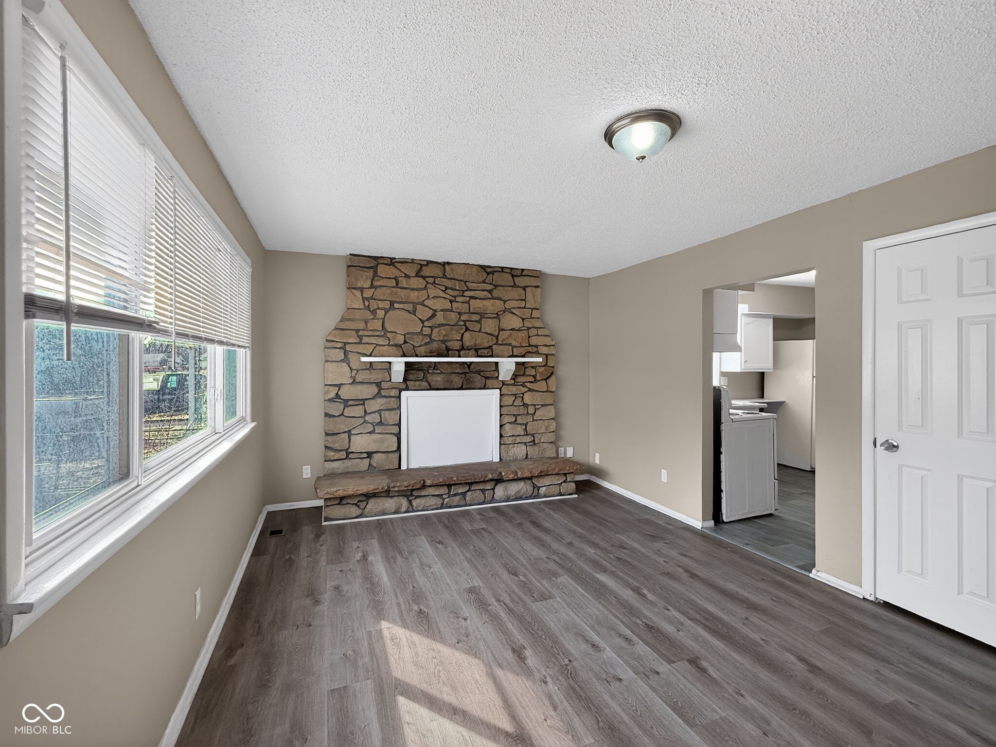 2916 South Roena Street Indianapolis, IN 46241 - Photo 11 of 31