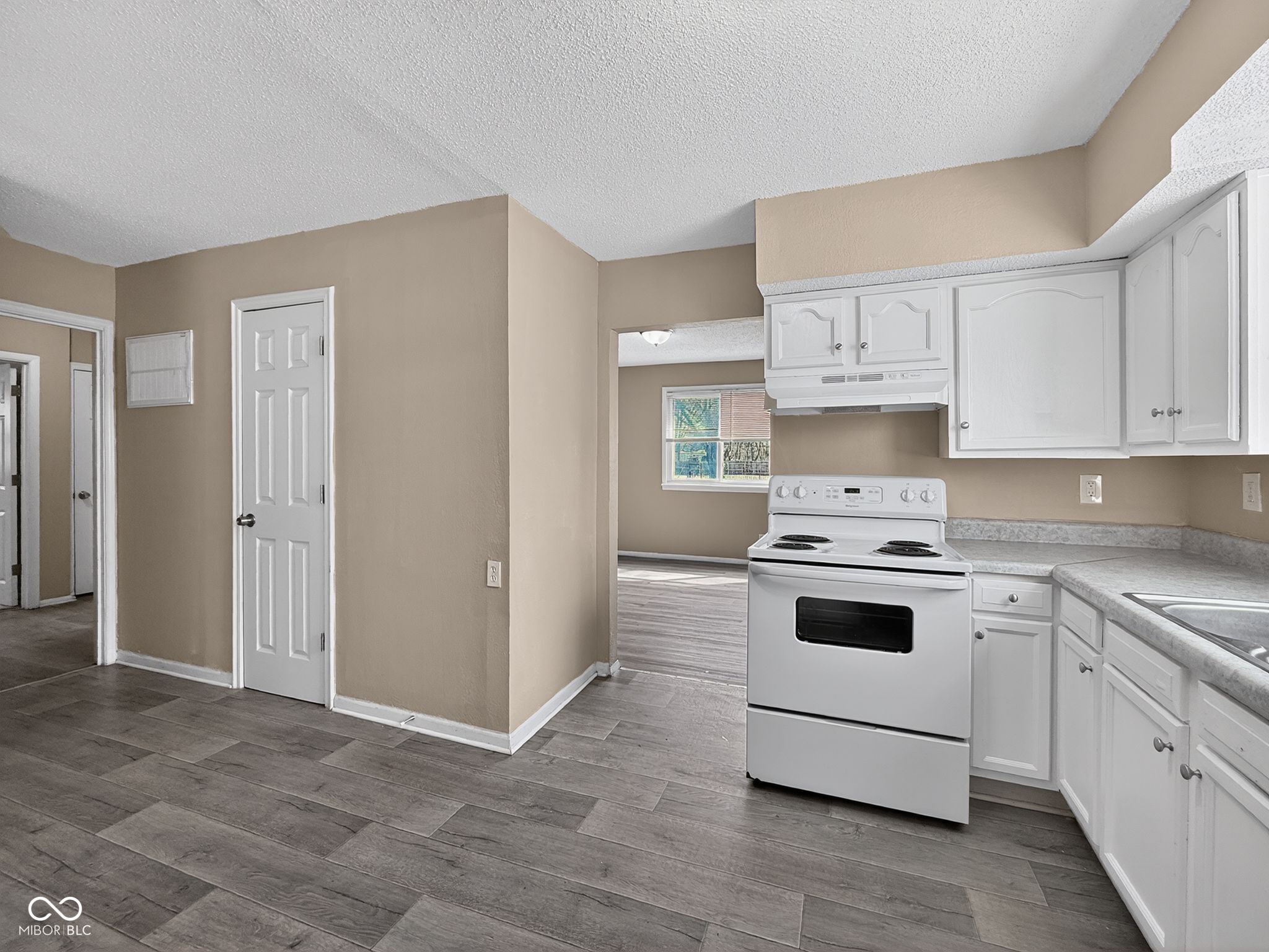 2916 South Roena Street Indianapolis, IN 46241 - Photo 12 of 31