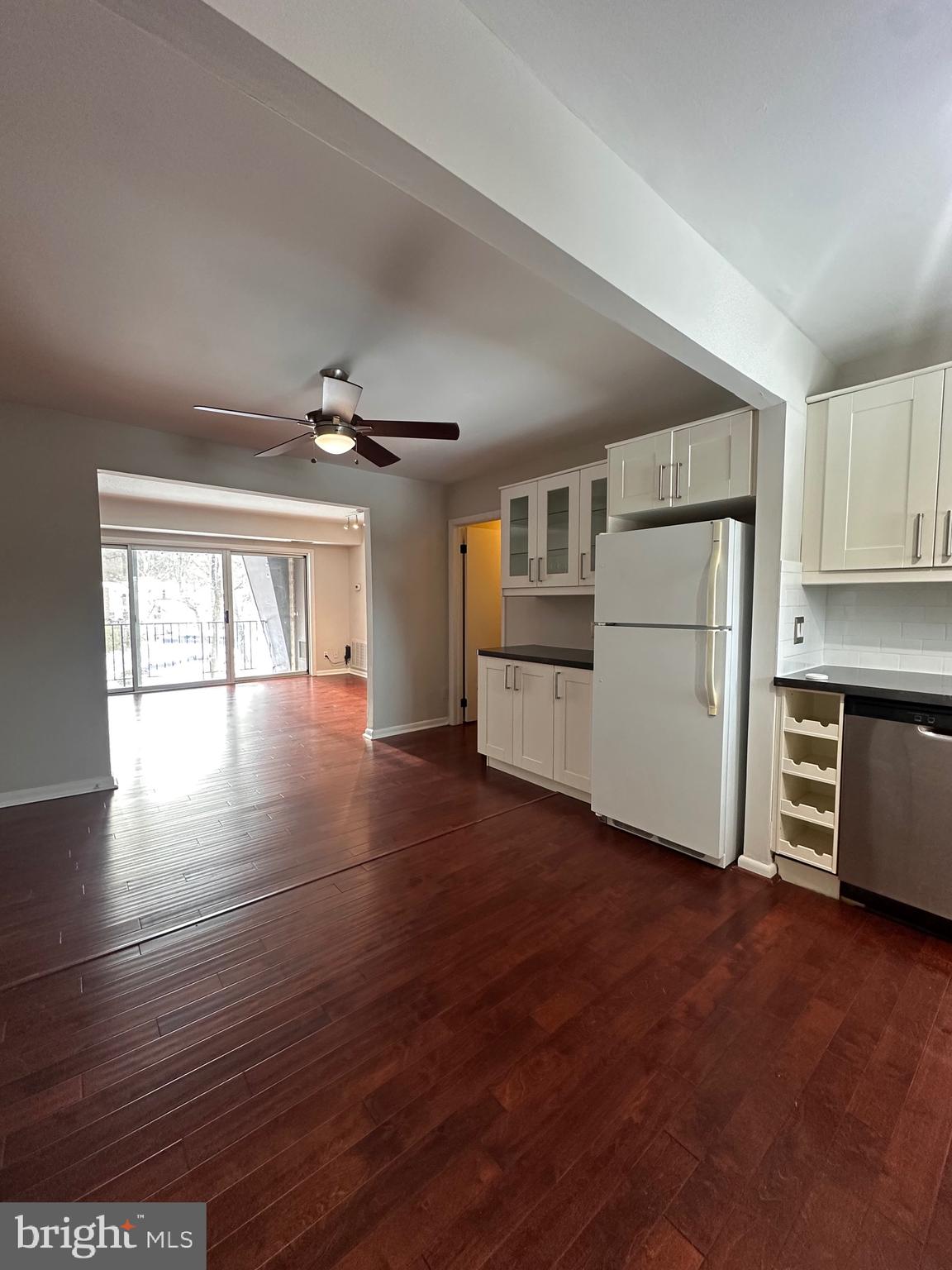 11625 Vantage Hill Road, Unit 22B Reston, VA 20190 - Photo 8 of 18