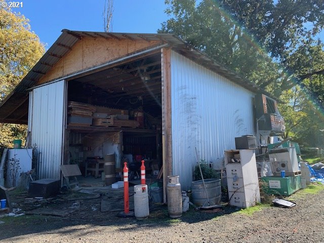 37811 Upper Camp Creek Road Springfield, OR 97478 - Photo 26 of 30