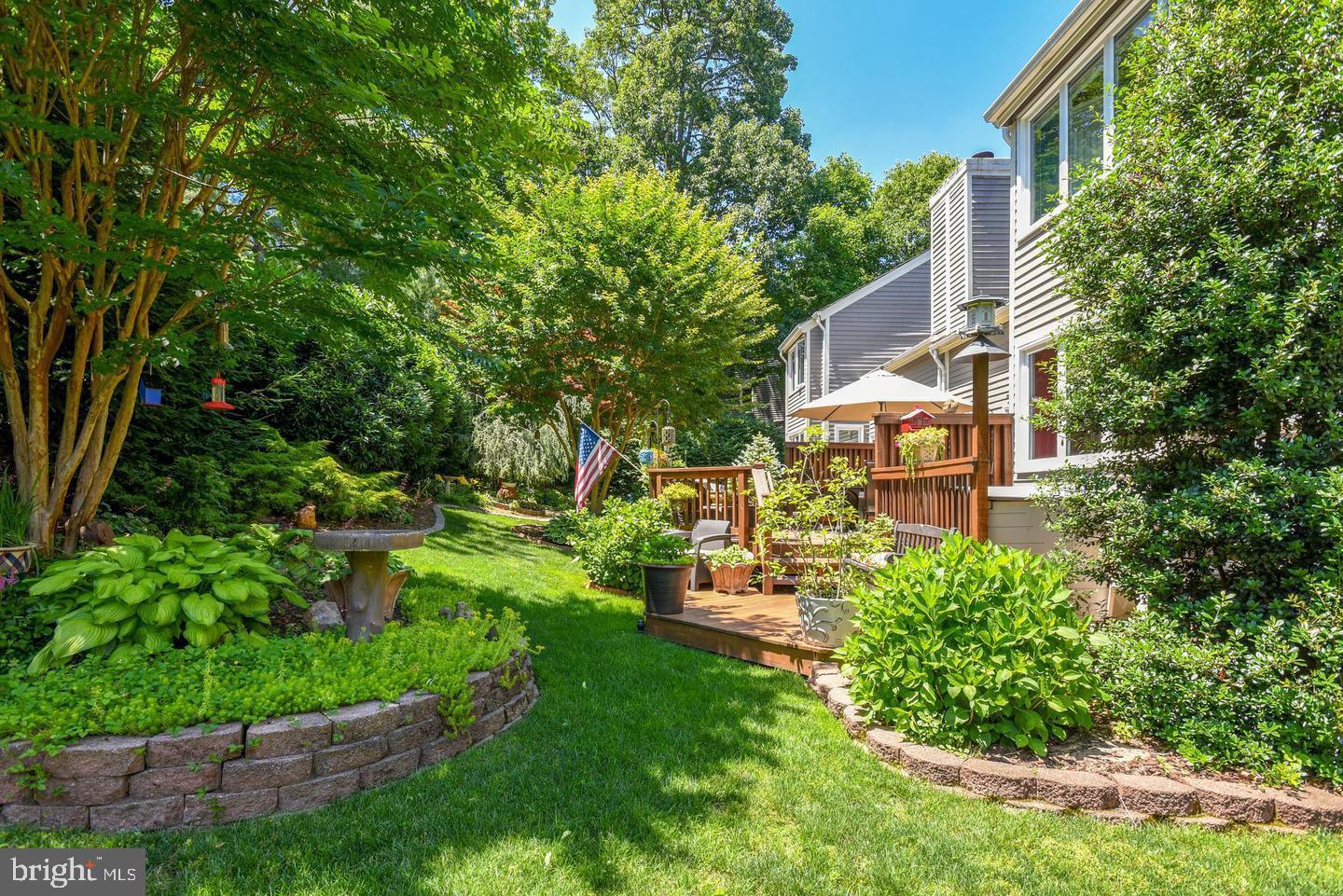 11627 Chapel Cross Way Reston, VA 20194 - Photo 38 of 38 View to the woods