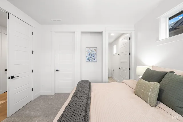 $1,090,000 | 3272 West Miners Farm Drive, Boise, ID 83714