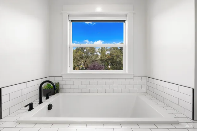 $1,090,000 | 3272 West Miners Farm Drive, Boise, ID 83714