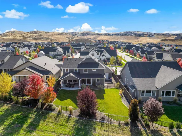 $1,090,000 | 3272 West Miners Farm Drive, Boise, ID 83714