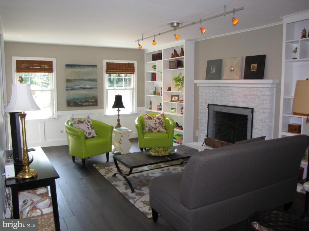 1116 Mill Mar Road Lancaster, PA 17601 - Photo 7 of 54 Gallery Image 7