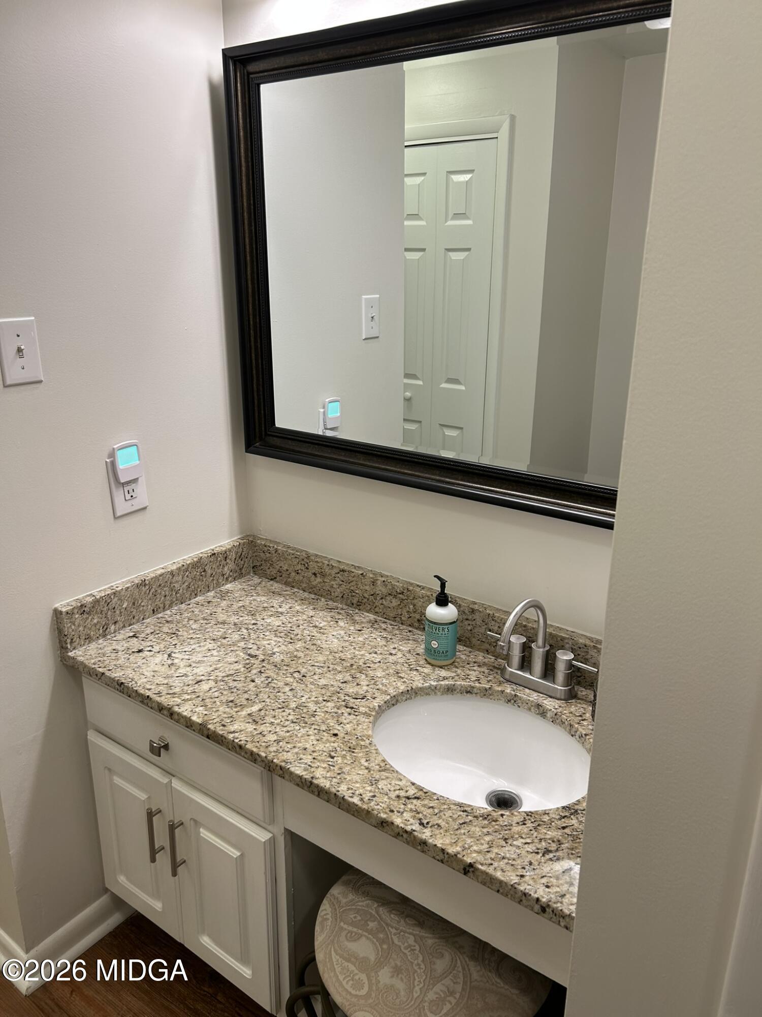 4909 Rivoli Drive, Unit C Macon, GA 31210 - Photo 17 of 24 IMG_8400