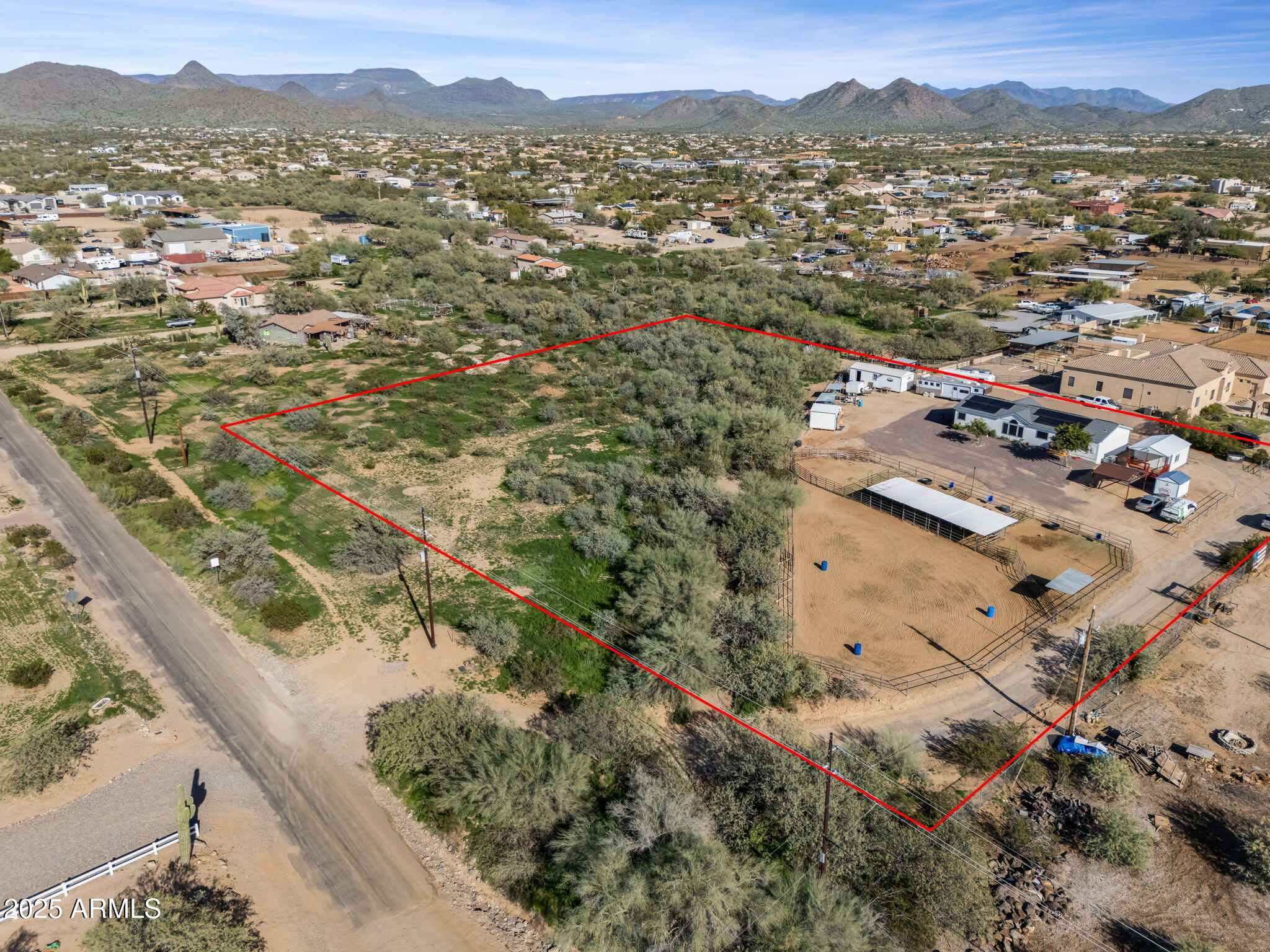 1218 East Sentinel Rock Road Phoenix, AZ 85086 - Photo 8 of 78 86-web-or-mls-DJI_20251229135205_0185_D