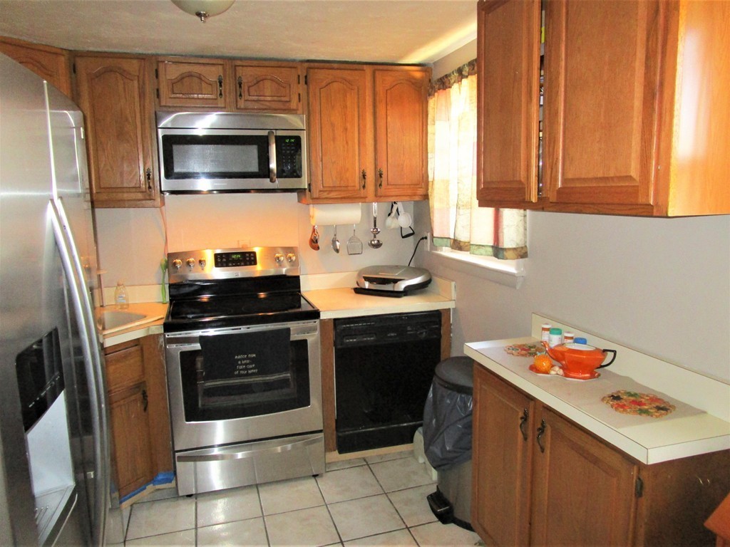 31 Bay Road Sharon, MA 02067 - Photo 6 of 21 Gallery Image 6